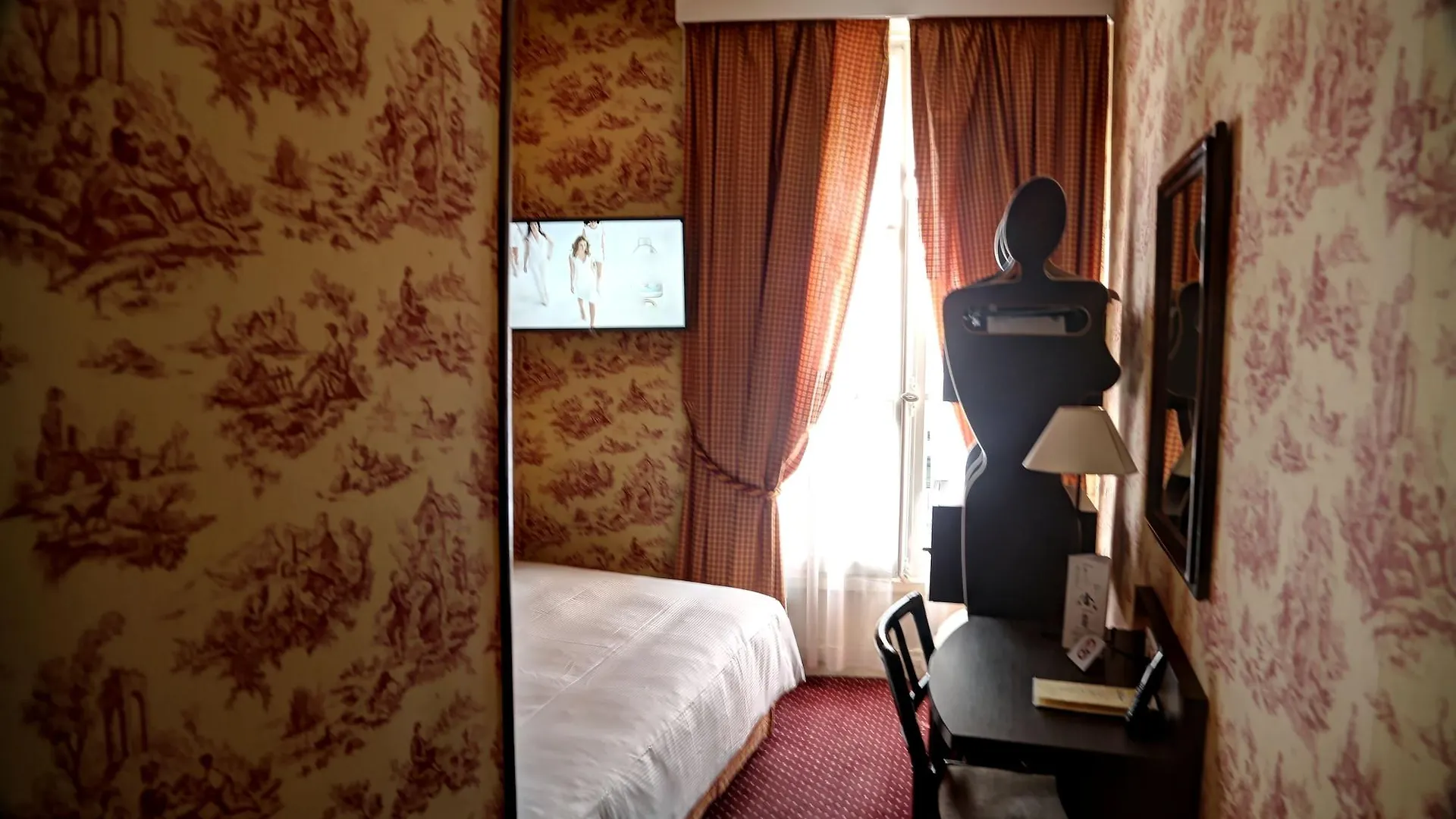 Hotel Clément 2*